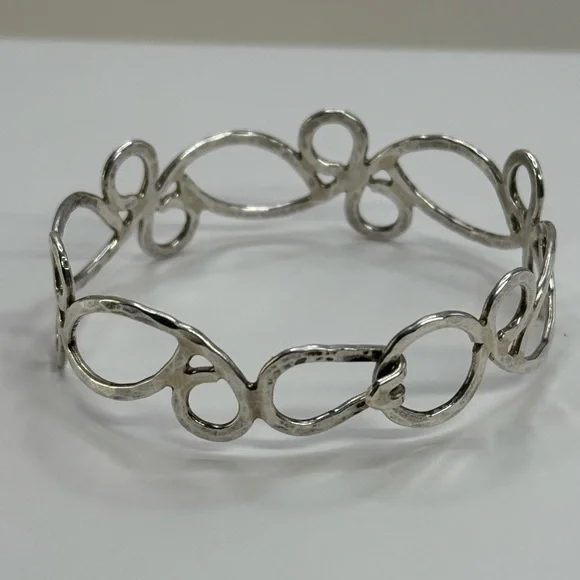 925 Silver scroll bangle - Picture 8 of 13
